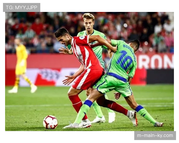 贝蒂斯主帅佩莱格里尼赛后批评VAR干预时长影响比赛节奏